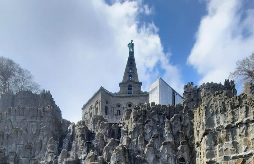 Statua di Ercole nel Parco Wilhelmshohe a Kassel